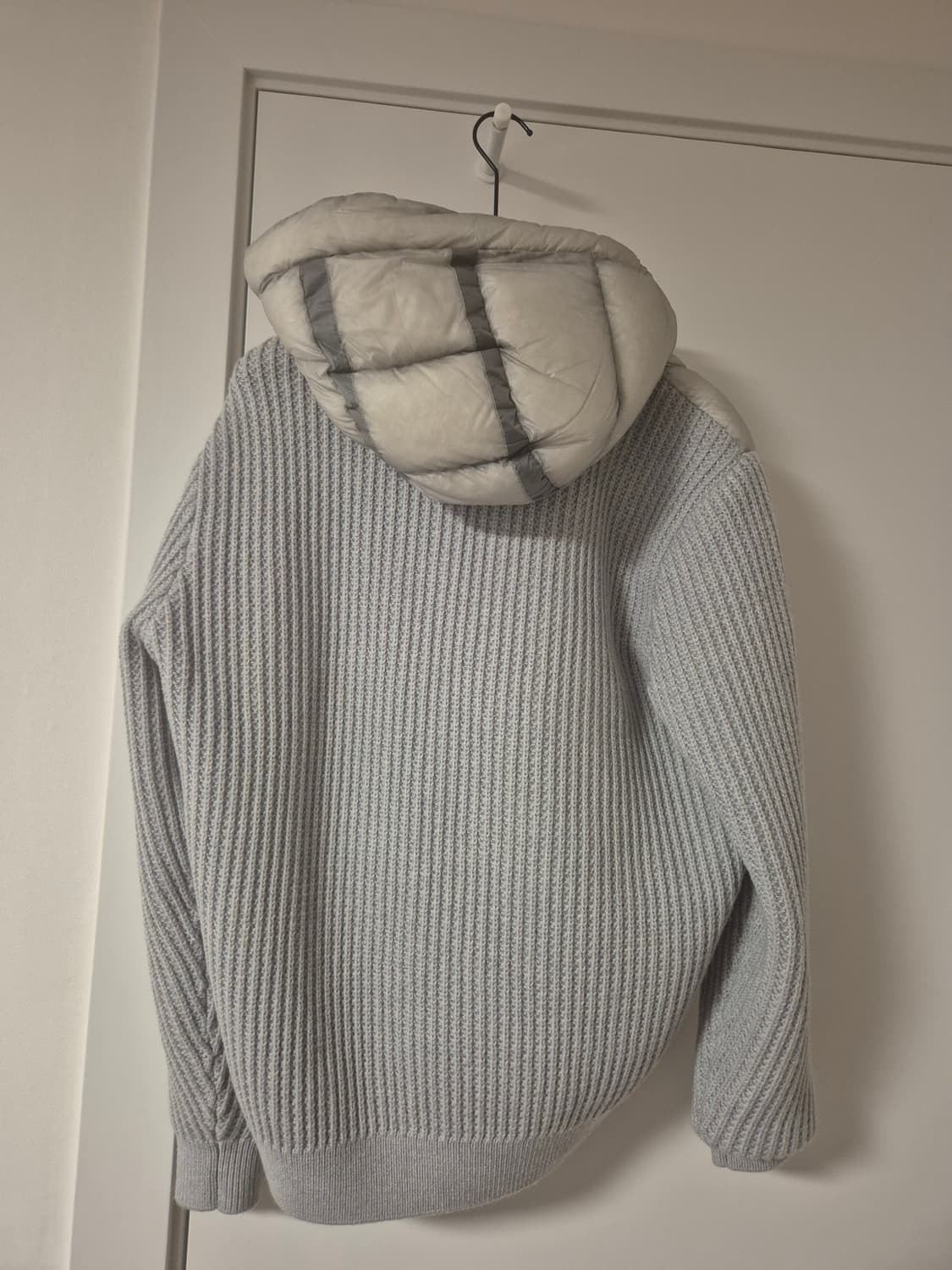 Cp컴퍼니 니트 패딩 코리아 익스클루시브 L사이즈  상품이미지3