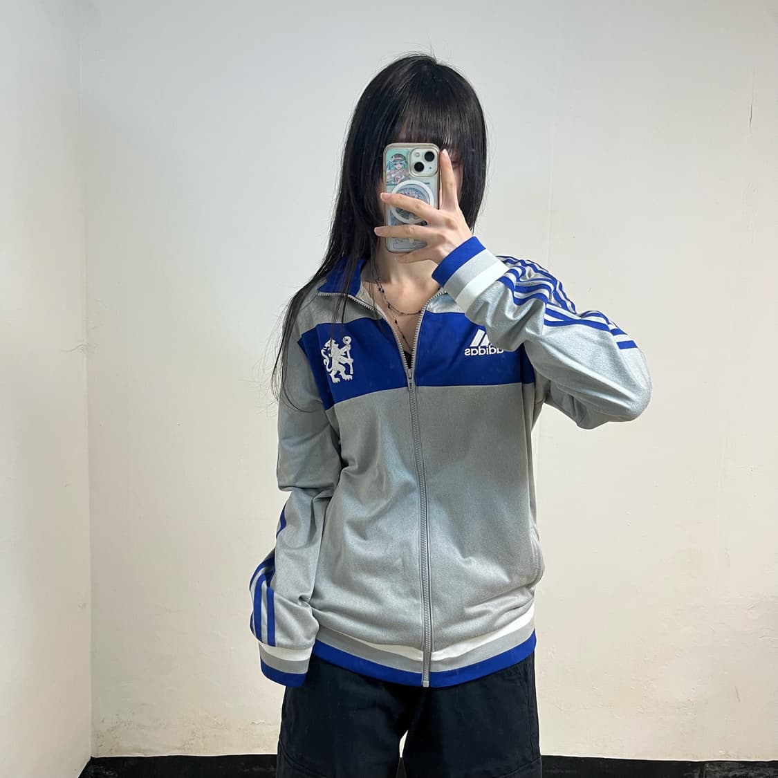 Adidas grey Chelsea jersey 상품이미지1