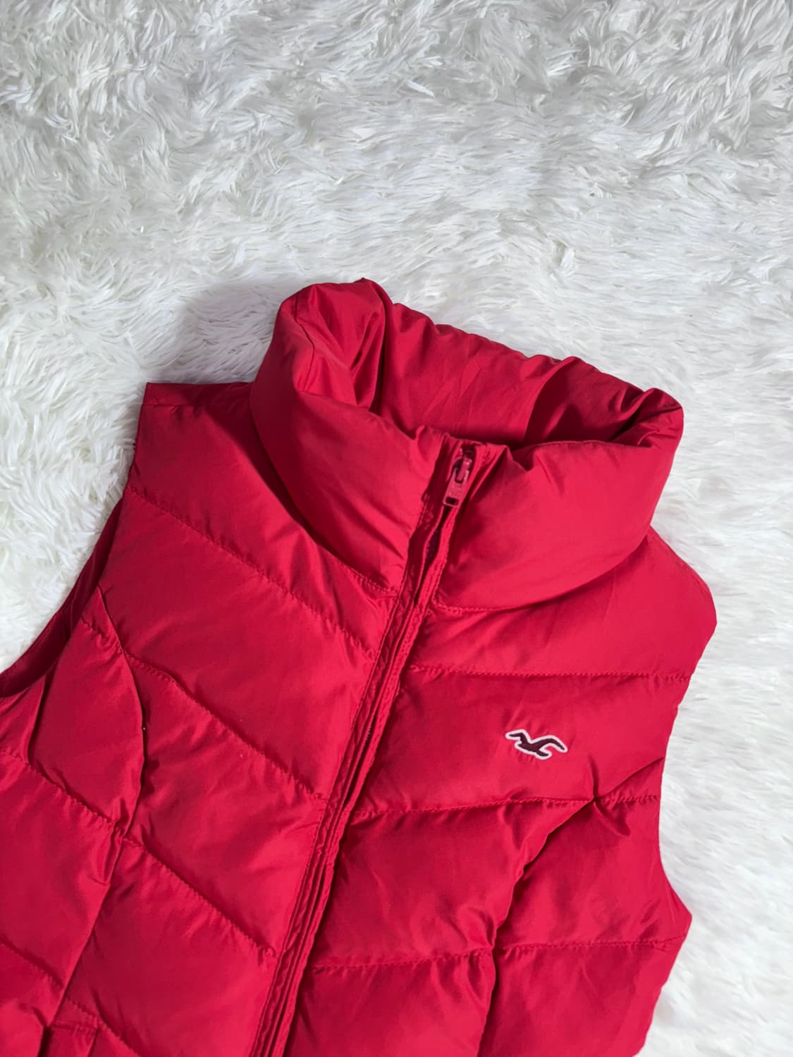 홀리스터 스몰로고 레드 다운 패딩조끼  상품이미지4