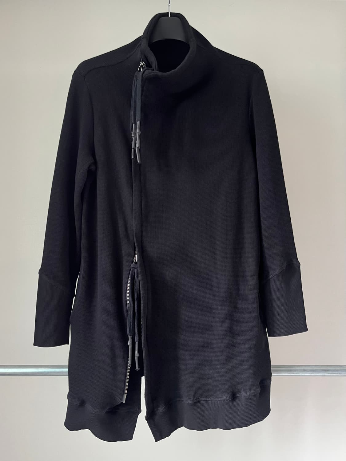 FIRST AID TO THE INJURED HIGH NECK JKT 상품이미지3