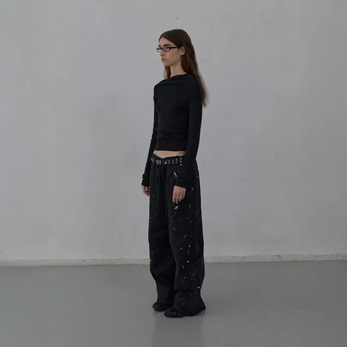 lcdc curved long sleeve top black 상품이미지2