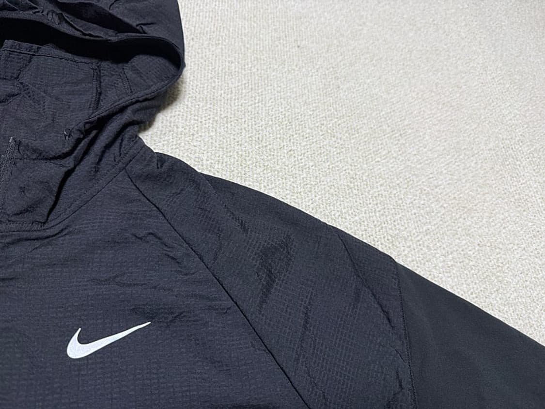 나이키 써마 에센셜 후드 자켓 남성용 100사이즈 상품이미지2