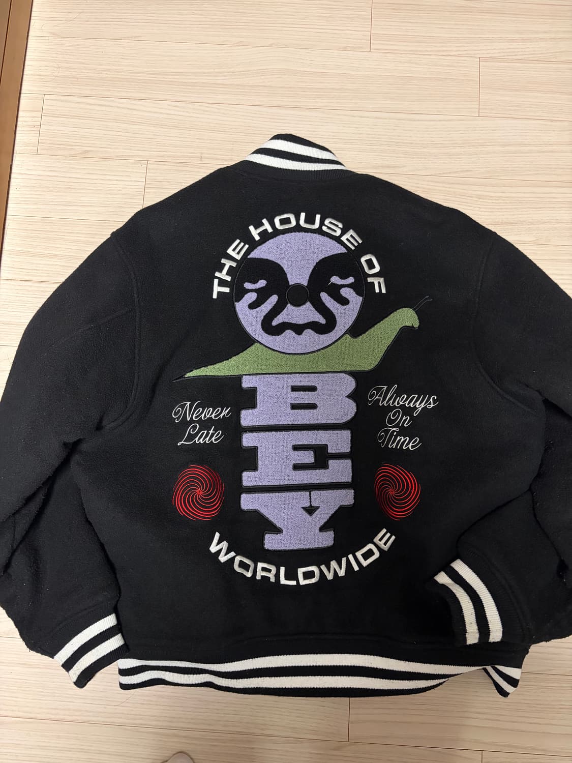 오베이 타임 바시티자켓 m size 상품이미지1