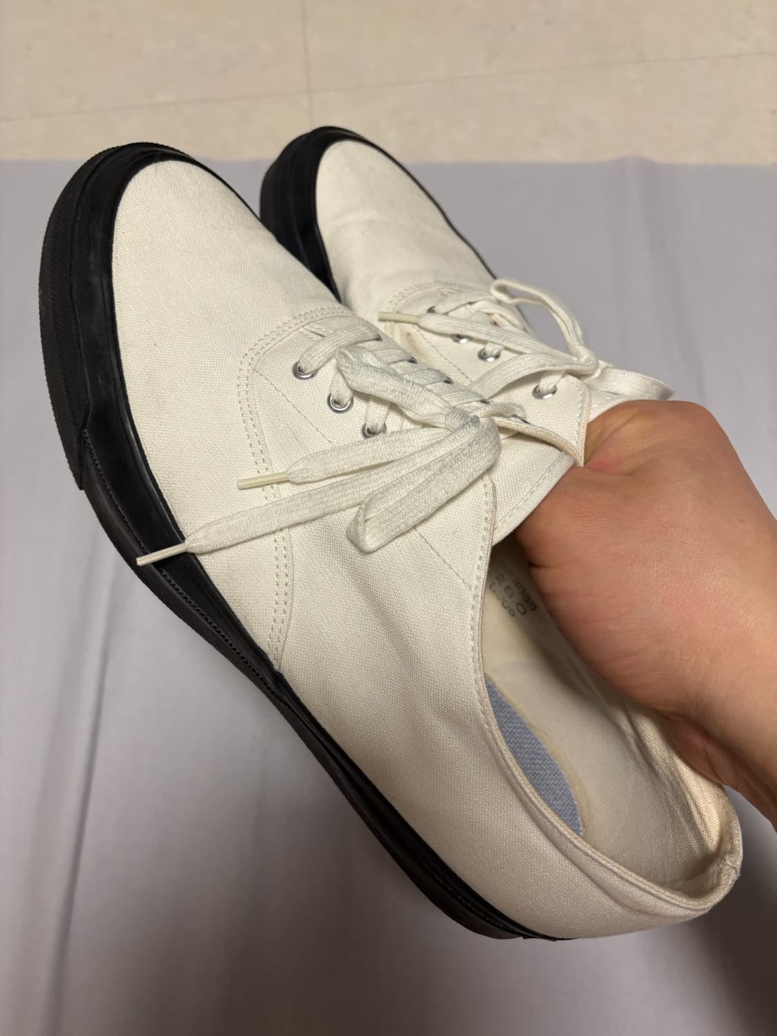 아사히 덱슈즈 흰검 280 상품이미지1