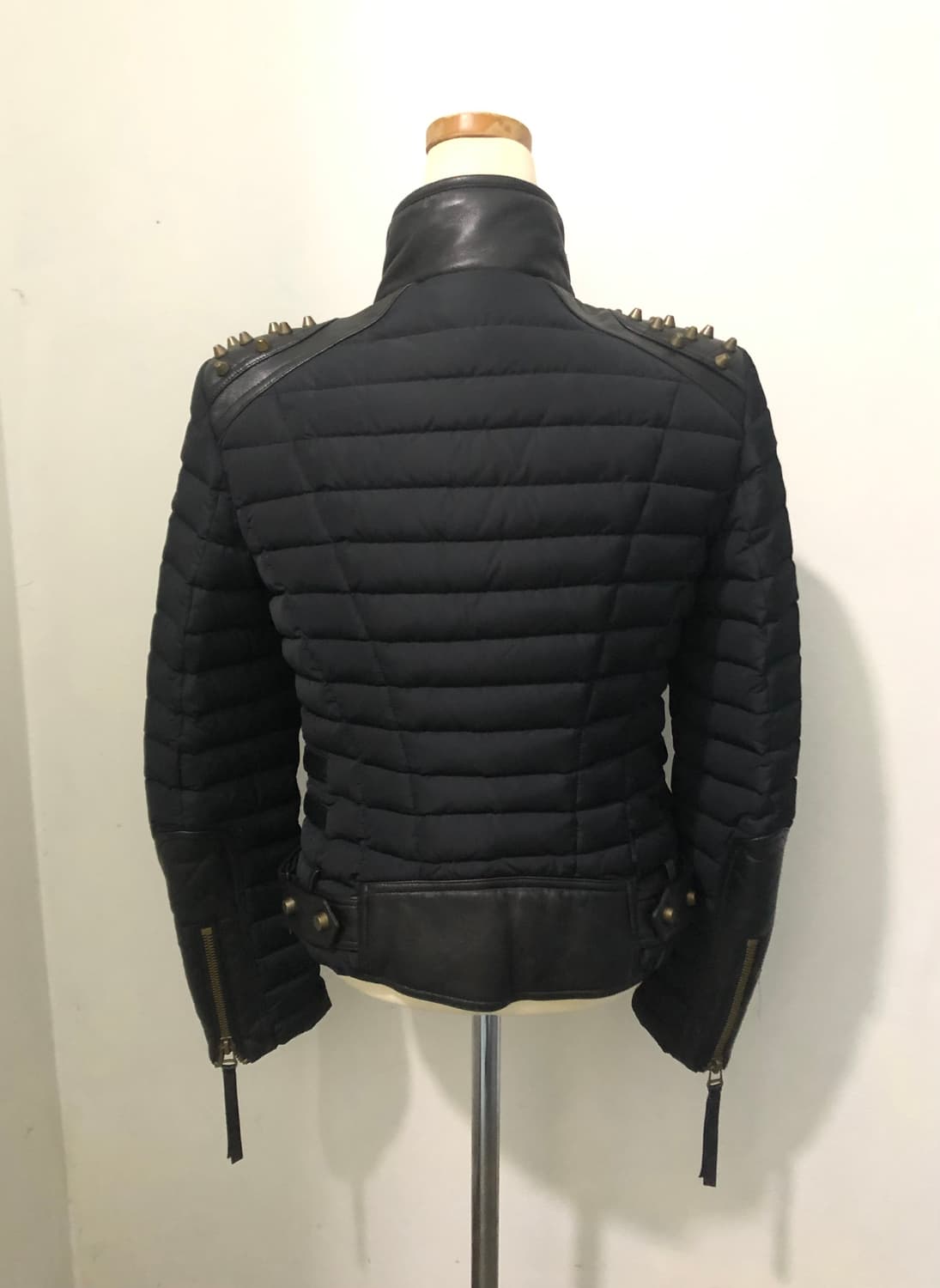 제시뉴욕 스터드 오리털 양가죽 레더 투웨이 숏패딩 55 갸루 펑크 상품이미지3