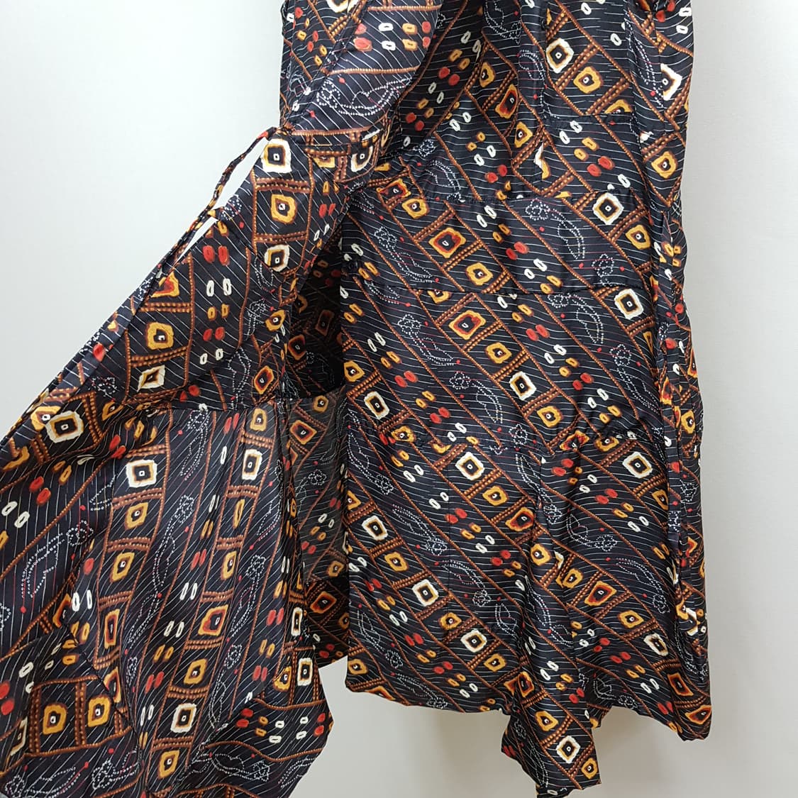 이자벨마랑 실크 패턴 슬리브리스 드레이프 원피스 38사이즈 상품이미지4