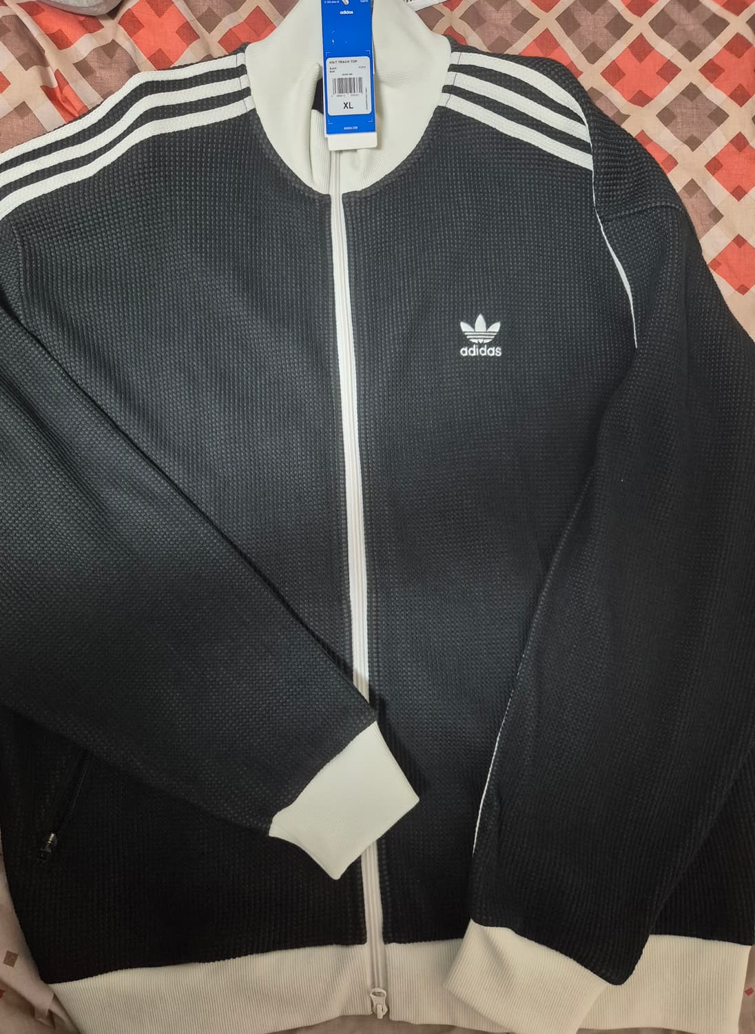 새상품 아디다스 니트 트랙탑 KC2619 xl사이즈 상품이미지1