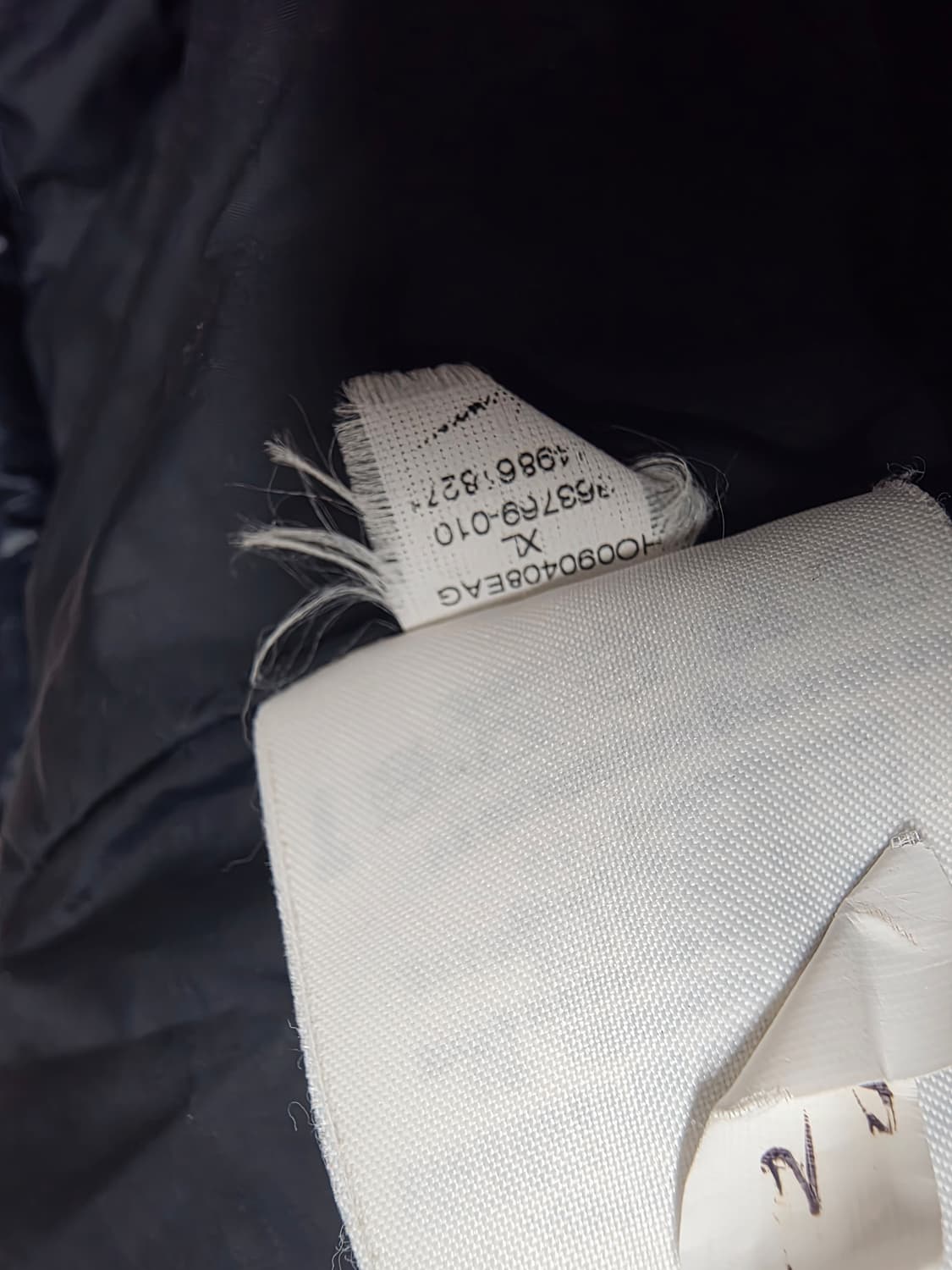[나이키] 블록코어 인터밀란 올블랙 후드경량퀼팅 패딩 XL (남성105) 상품이미지6