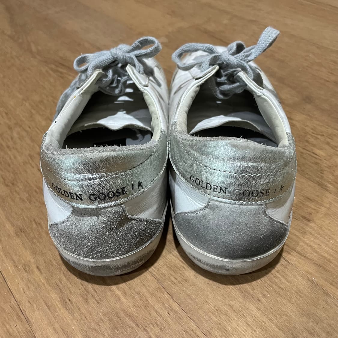 골든구스 슈퍼스타 화이트 스니커즈 265 상품이미지4