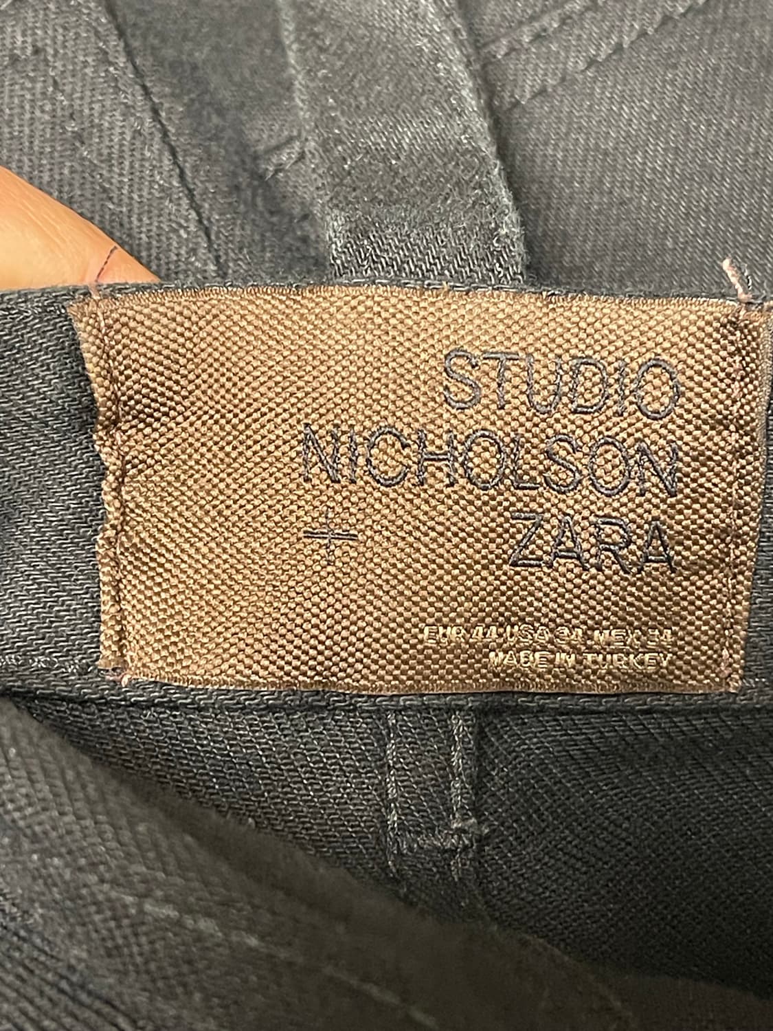 자라 스튜디오니콜슨 벌룬 진 블랙 EU44(US34) 상품이미지6