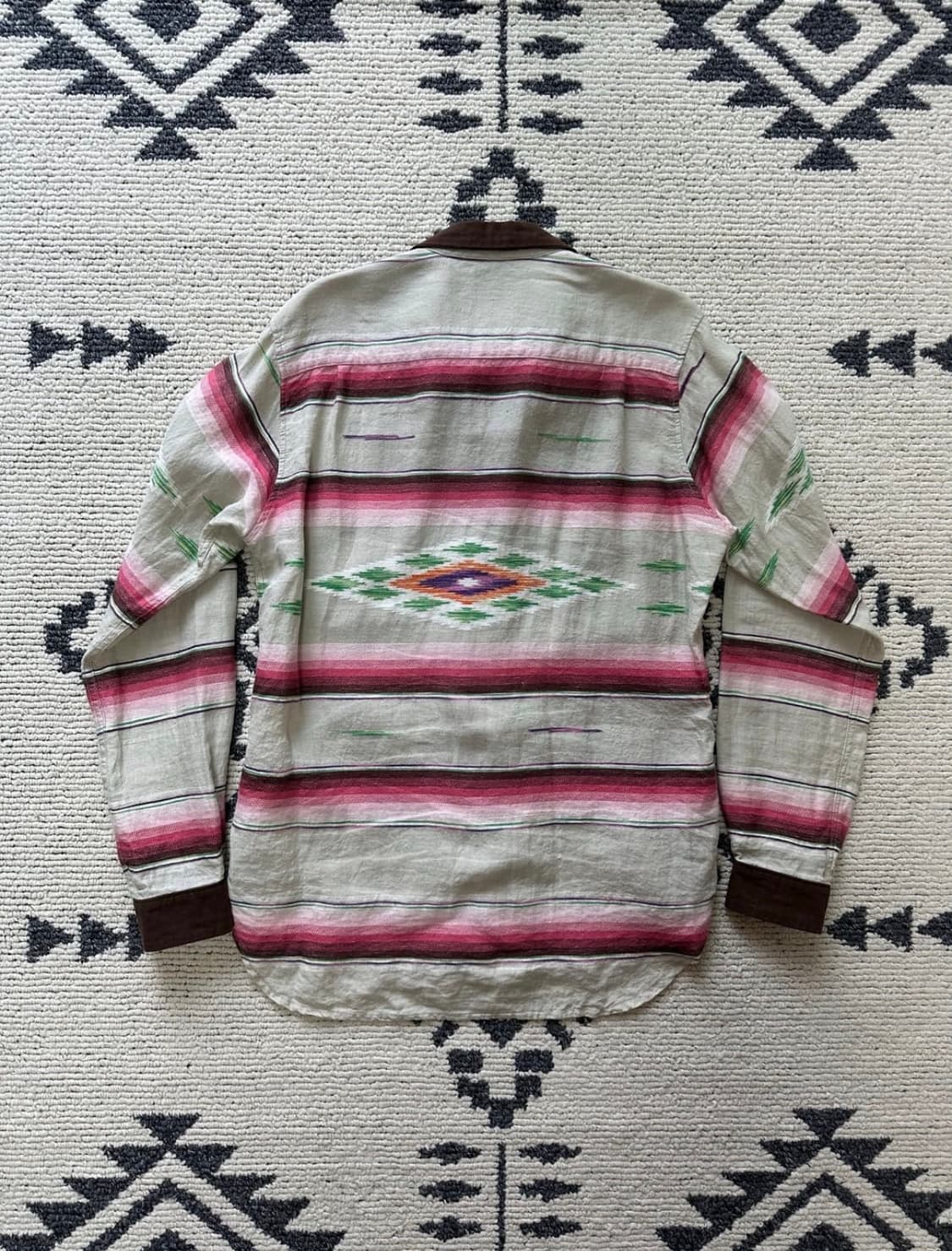 사스콰치패브릭 나바호 셔츠 상품이미지2