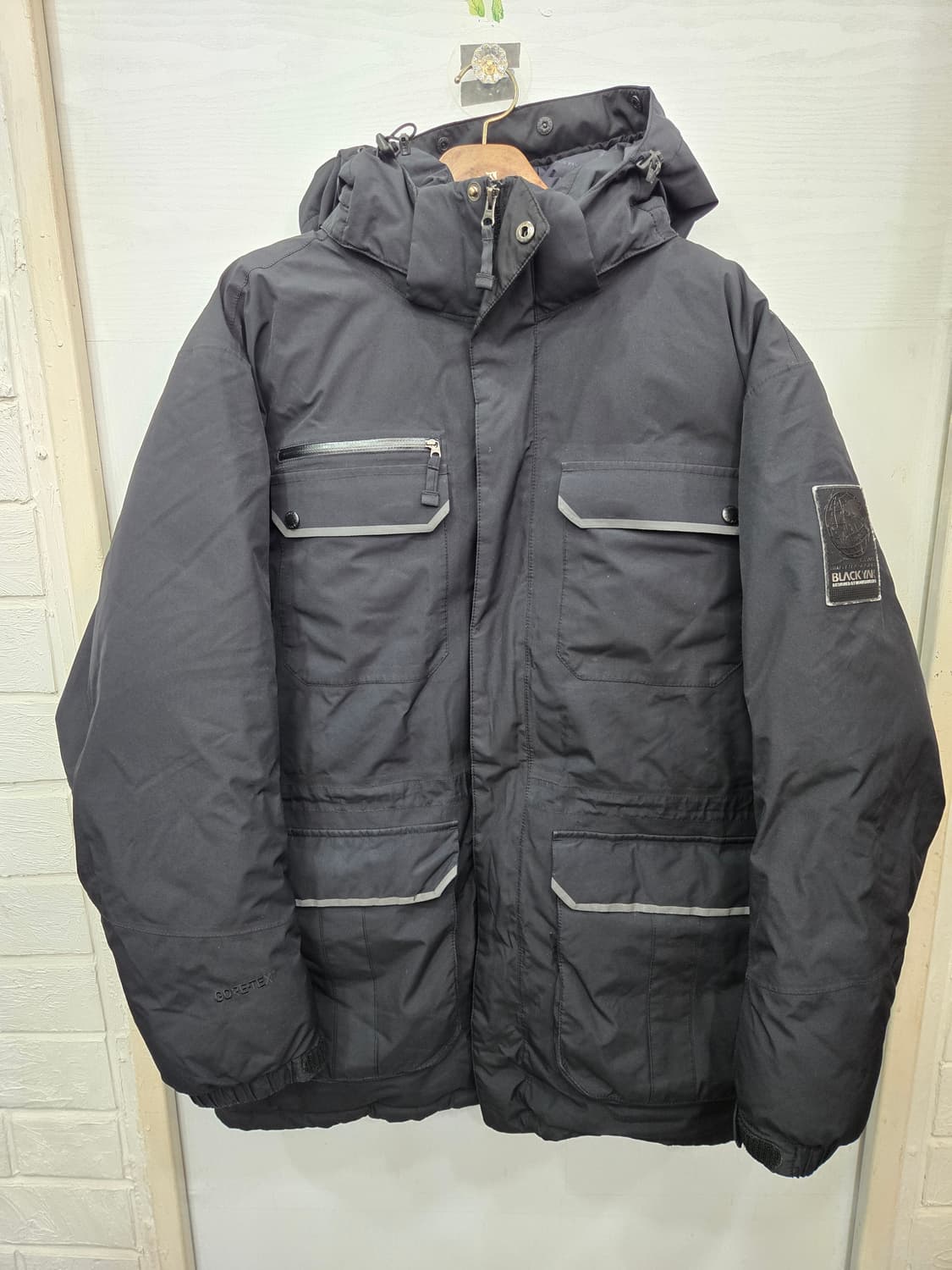 110,2XL)) Black yak 블랙야크 거위털 고어텍스 패딩 상품이미지1