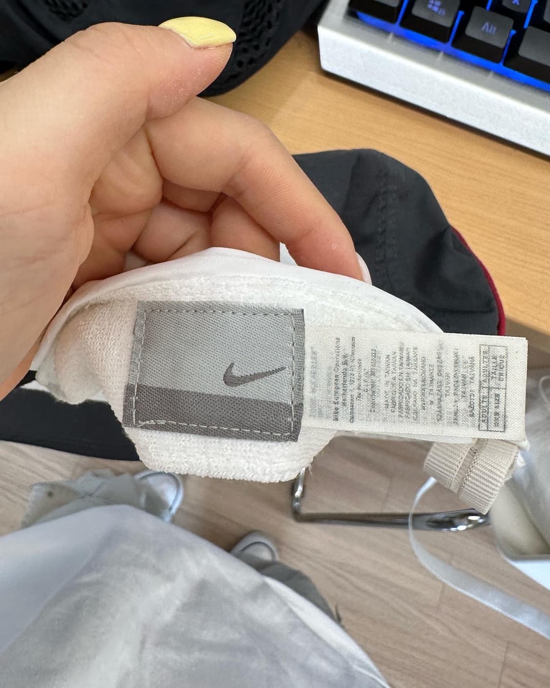 나이키 차콜 화이트 나일론 볼캡  상품이미지6