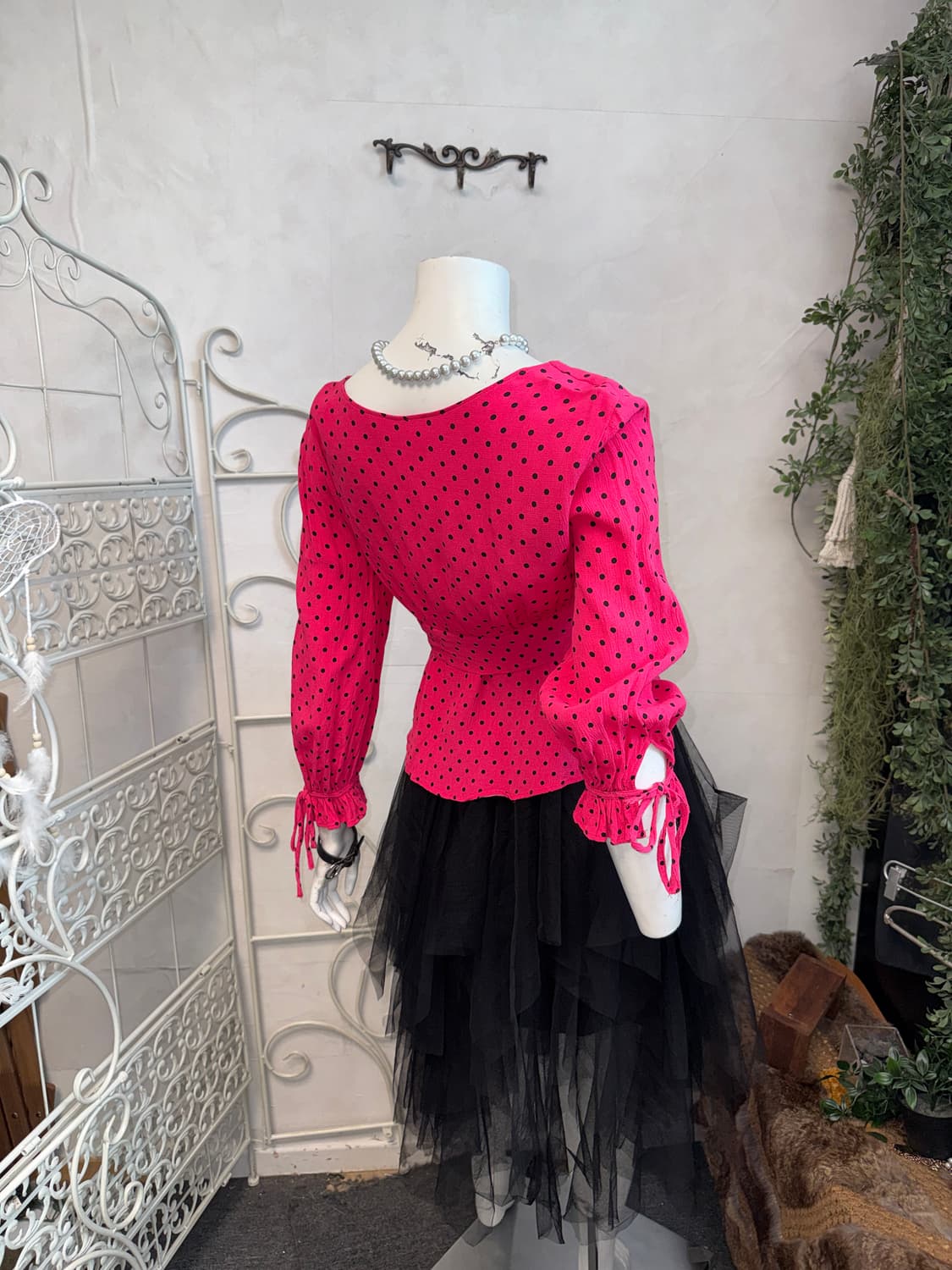 Hot pink dot corset half blouse 상품이미지3
