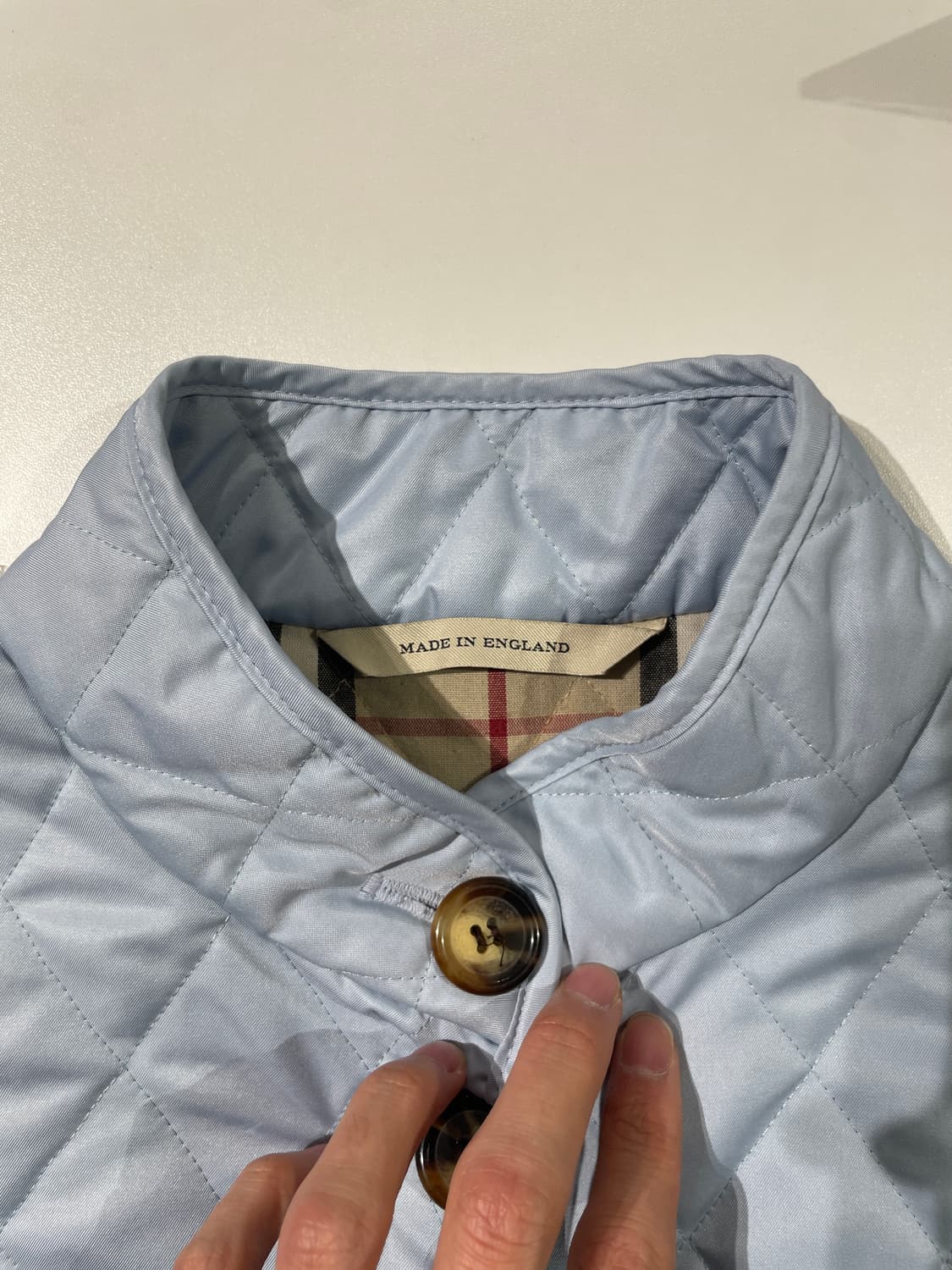 버버리 스카이 블루 버튼 퀼팅 자켓 상품이미지7
