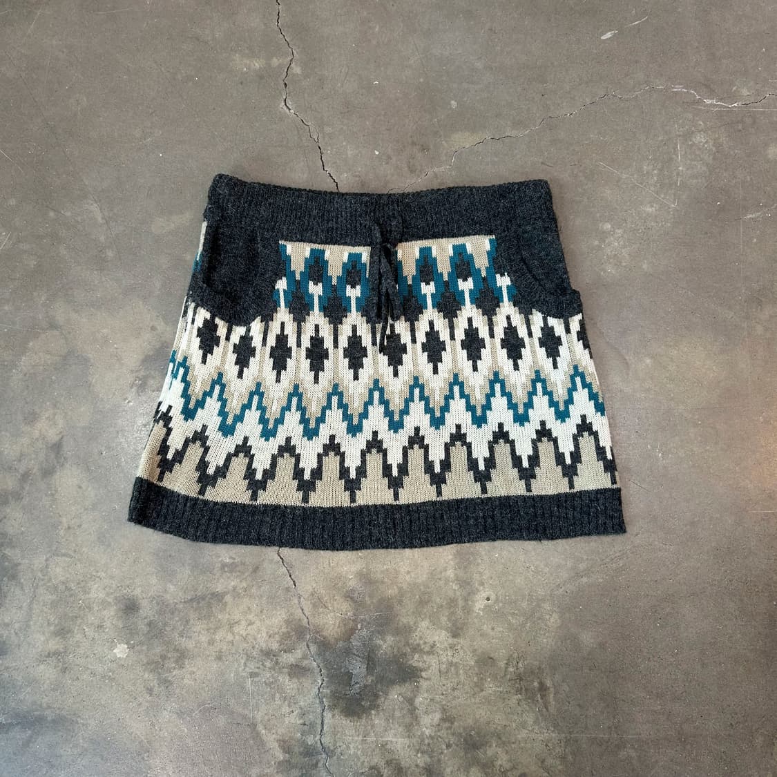 에스닉 패턴 니트 스커트 상품이미지1