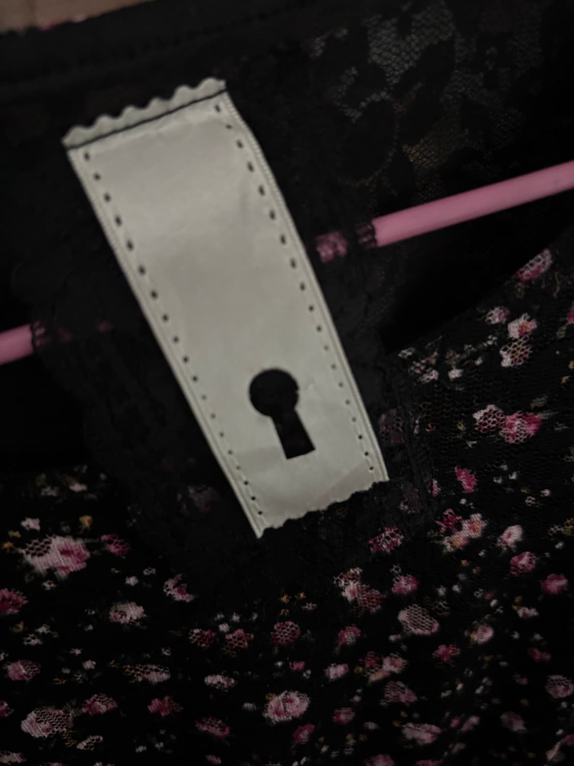 잔꽃 패턴 블랙 원피스 상품이미지3