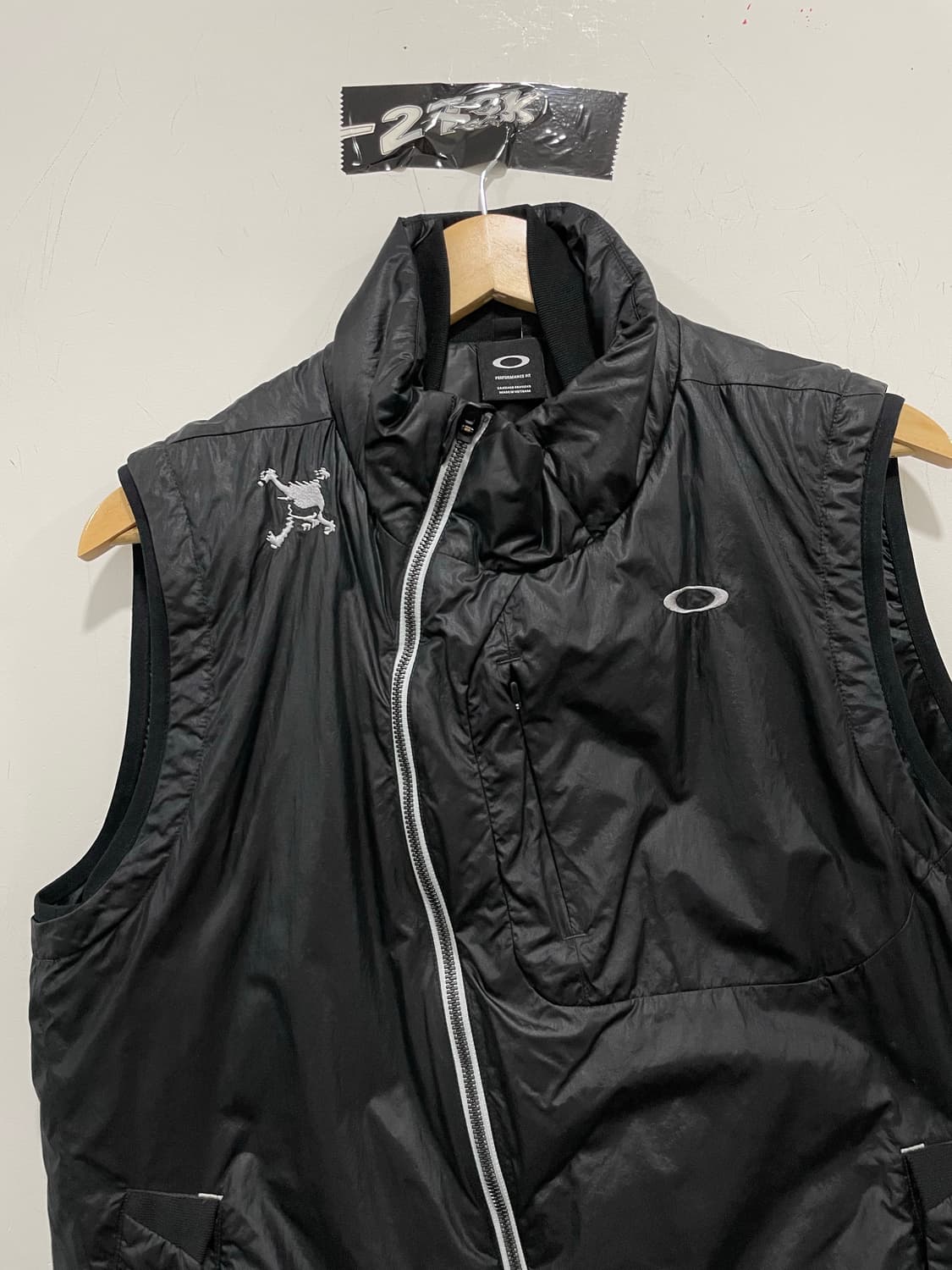 Oakley 오클리 스컬로고 투웨이 테크 패딩조끼 상품이미지6