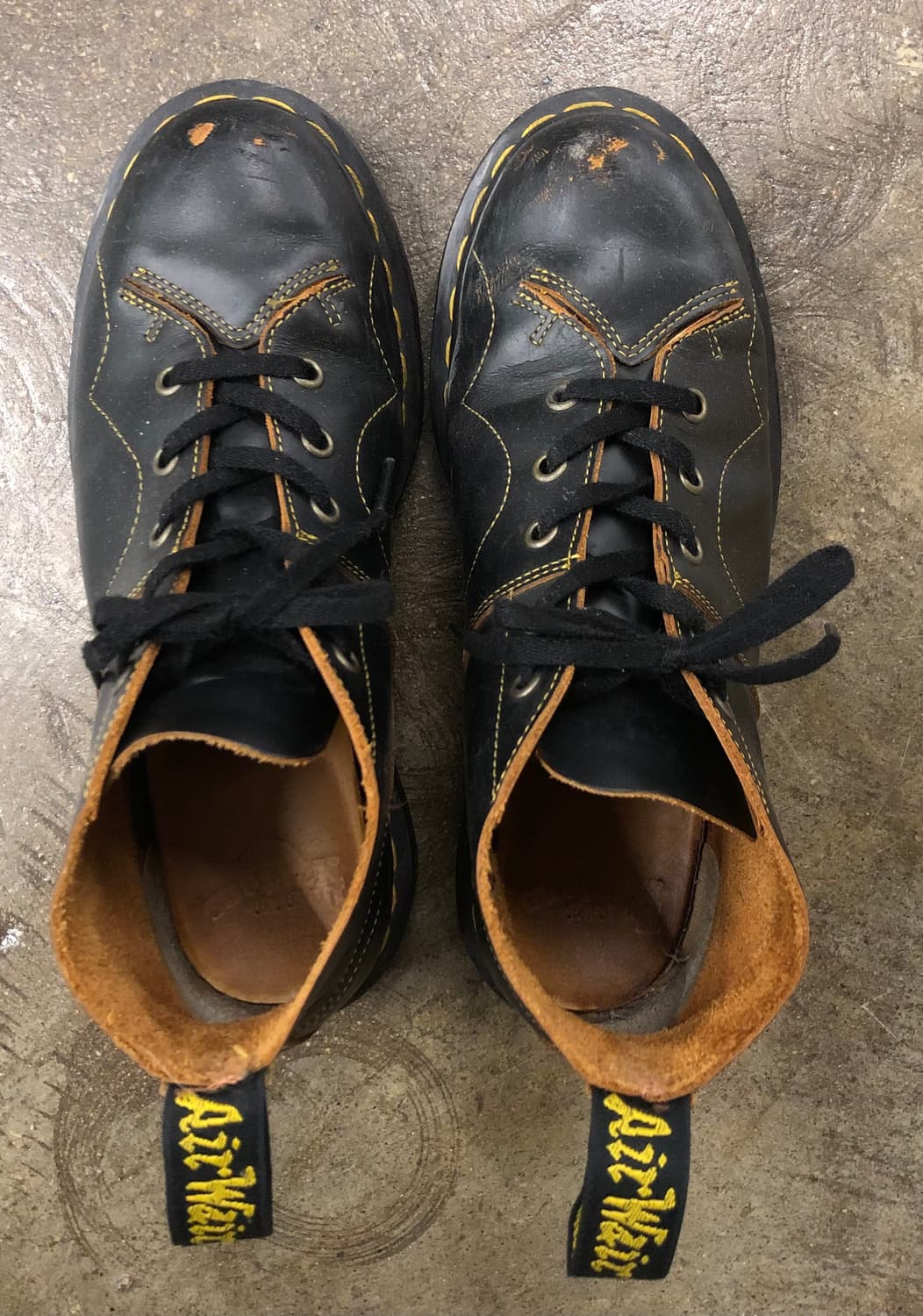 닥터마틴 처치 부츠 블랙 UK6 상품이미지2