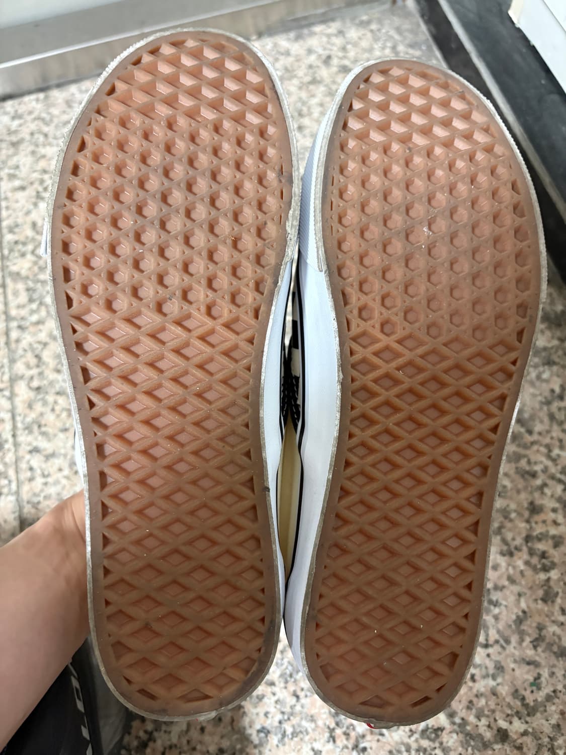 반스 슬립온 체커보드 265사이즈 팝니다 상품이미지2