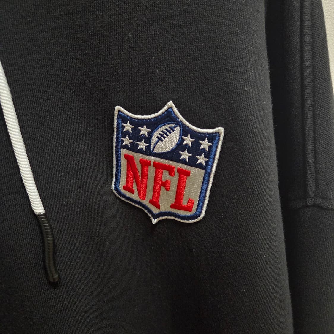 NFL 블랙 후드티 XL 상품이미지2