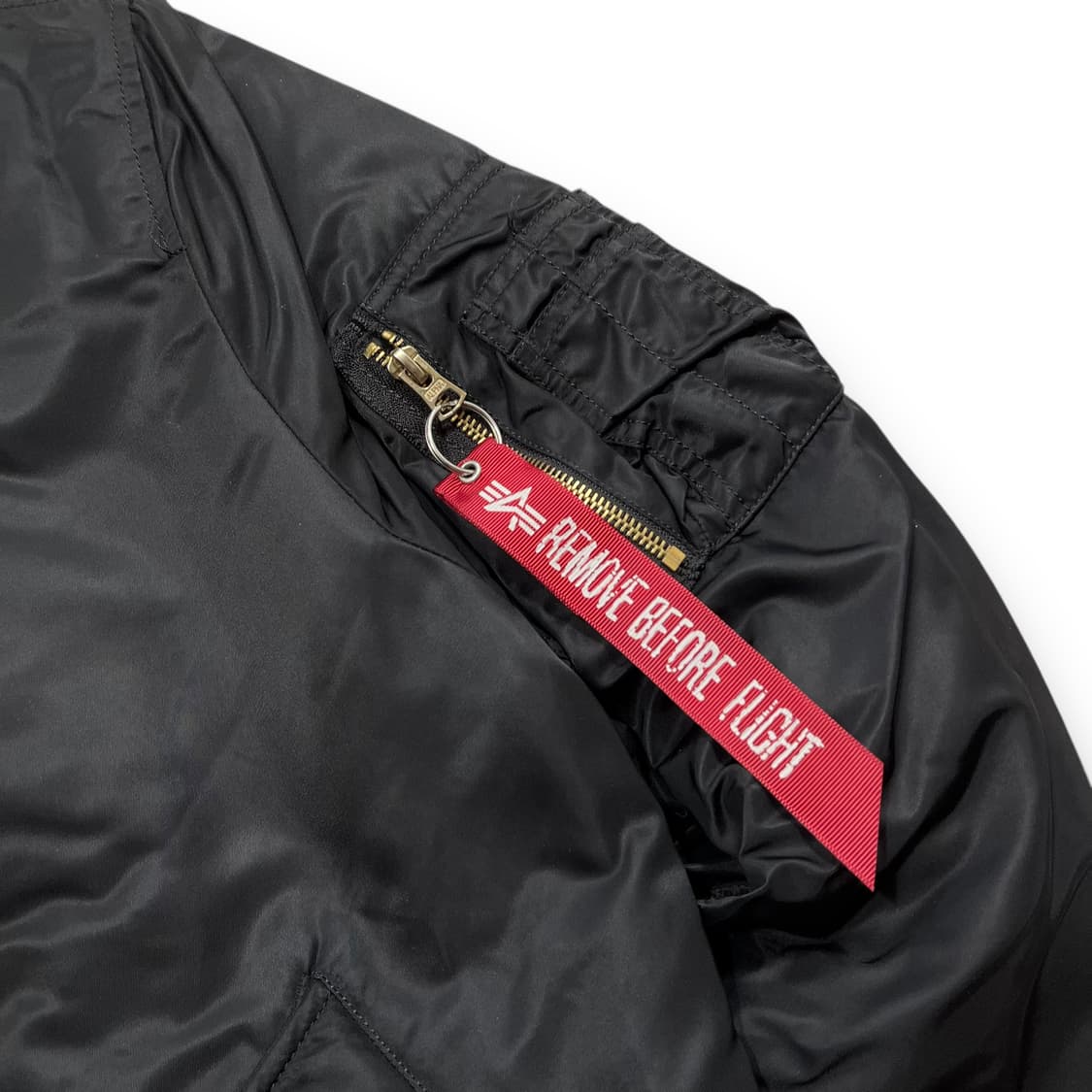 알파 인더스트리 리버시블 Ma-1 다크 슬림 항공점퍼 상품이미지6