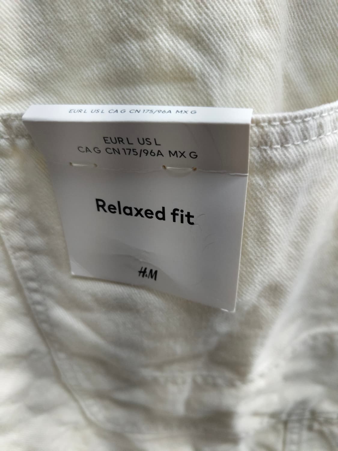 L/105) H&M 에이치엔앰 릴렉스핏 데님 오버롤 팝니다 상품이미지3