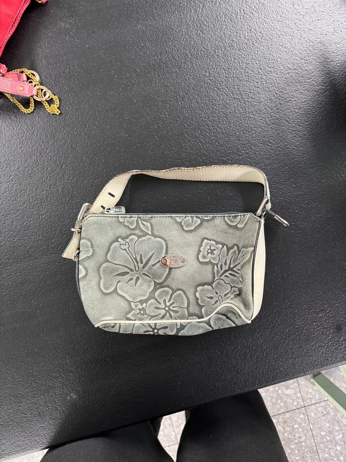 셀린느 에바 핸드백  상품이미지1