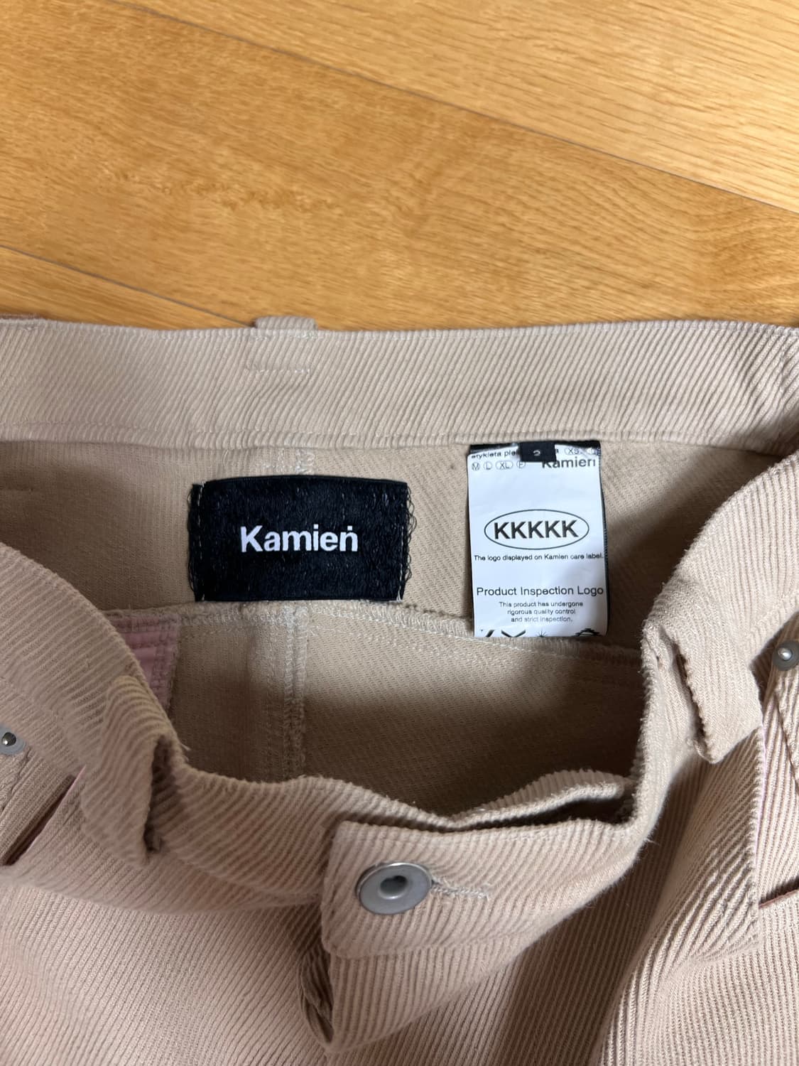 카미엔 베이지 팬츠 판매합니다 상품이미지2