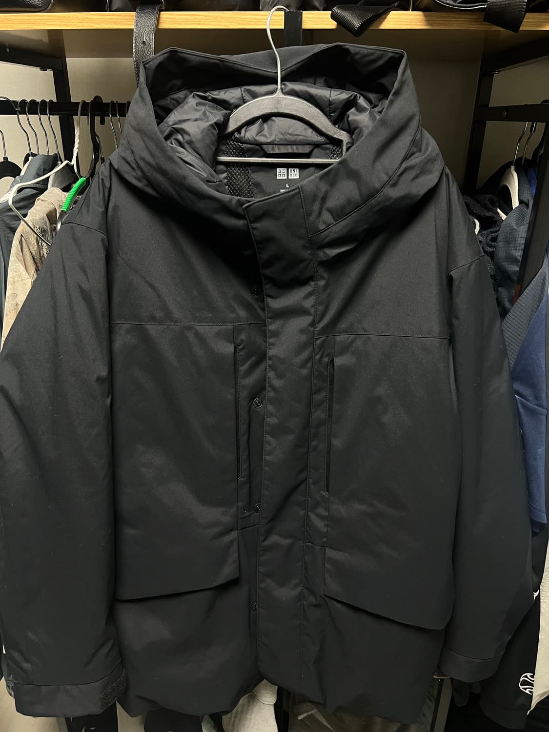 유니클로 하이브리드 다운 파카 블랙 L 상품이미지2