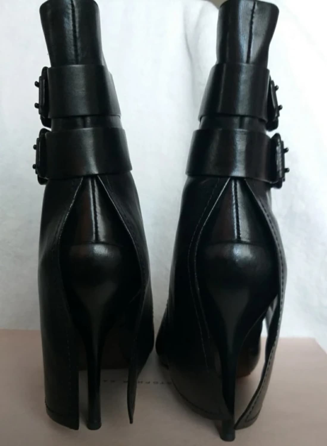 Vera Wang 베라왕 레더 앵클 부츠 250 새상품 상품이미지4