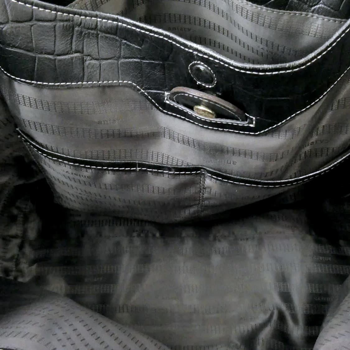 아니아리 aniary 말가죽 크로크 형압 토트백 포터 스타일 상품이미지7