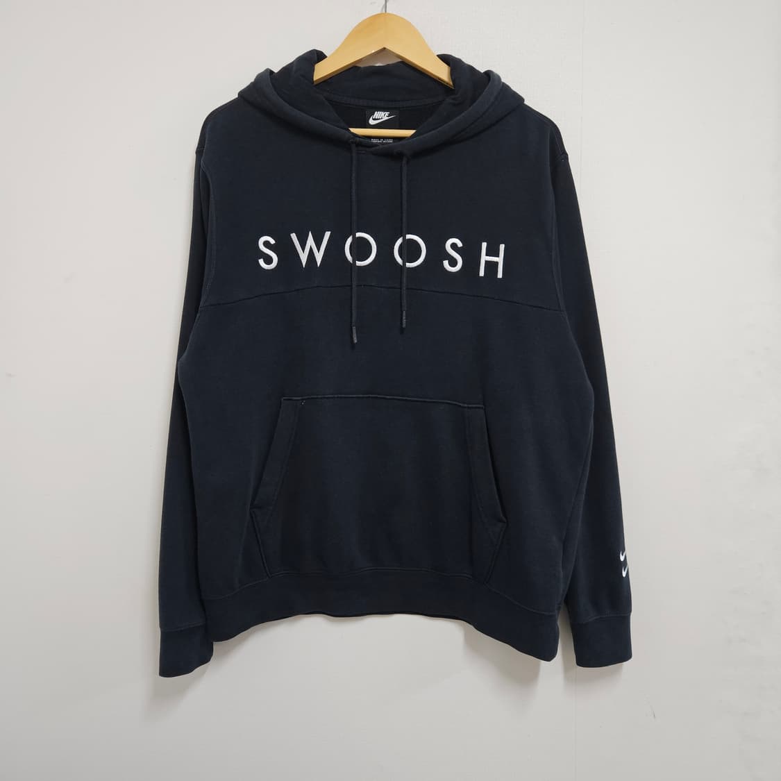 L 나이키 스우시 스펠아웃 후드티 상품이미지2