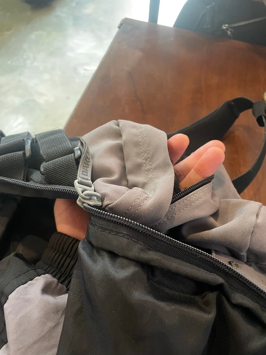 오클리 백팩 상품이미지10