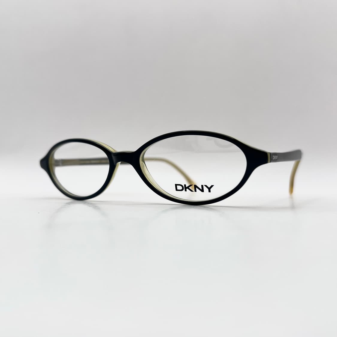 6802 003 오벌 뿔테 안경 상품이미지3