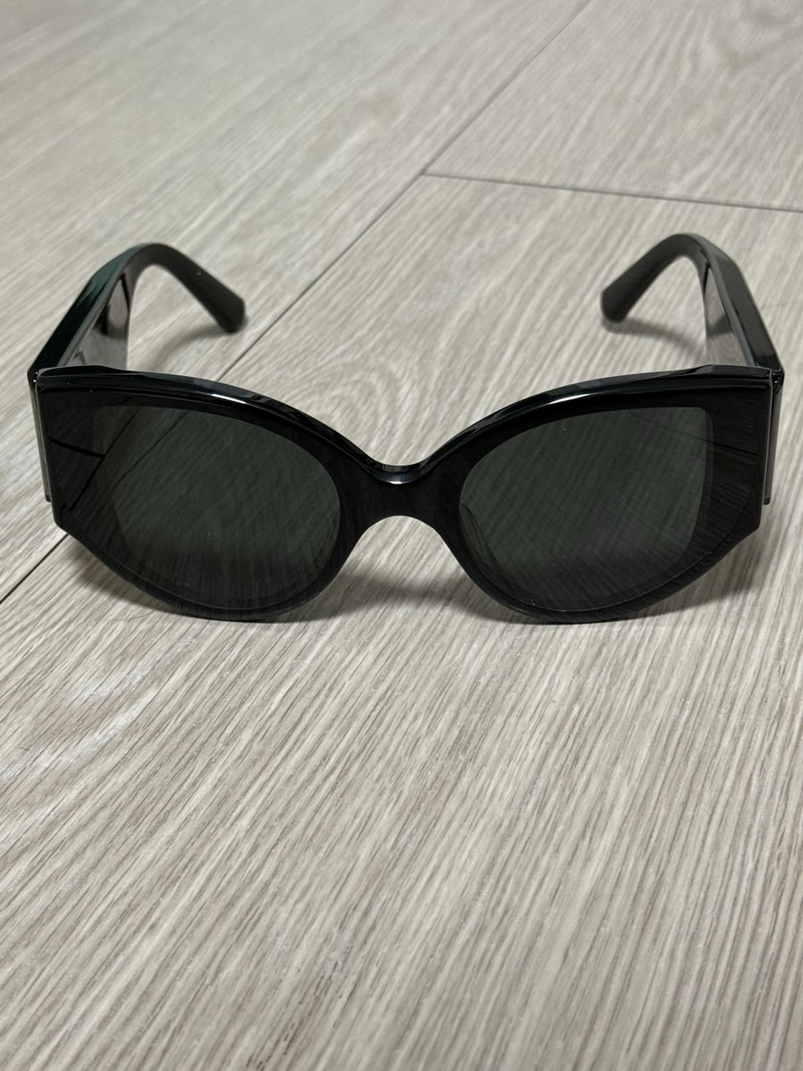 젠틀몬스터 몽클레어 스와이프 LCD 선글라스 상품이미지5