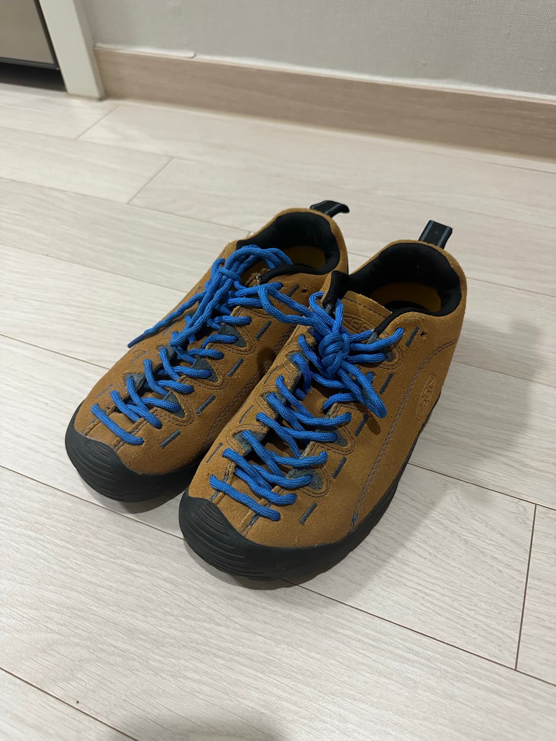 (235)keen 킨 재스퍼 카멜 상품이미지1