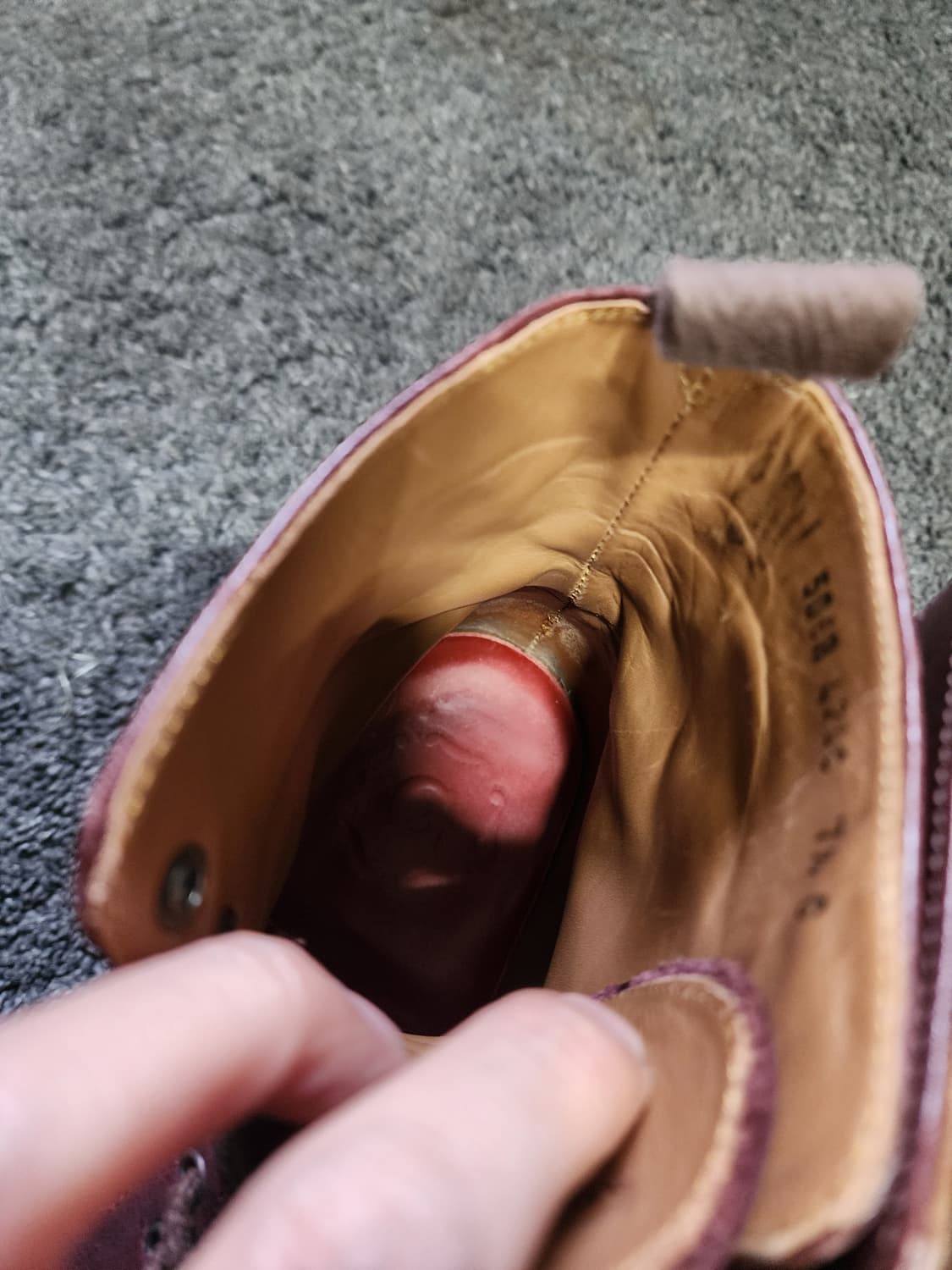 그렌슨 윙팁 브라운색 가죽 부츠 상품이미지6