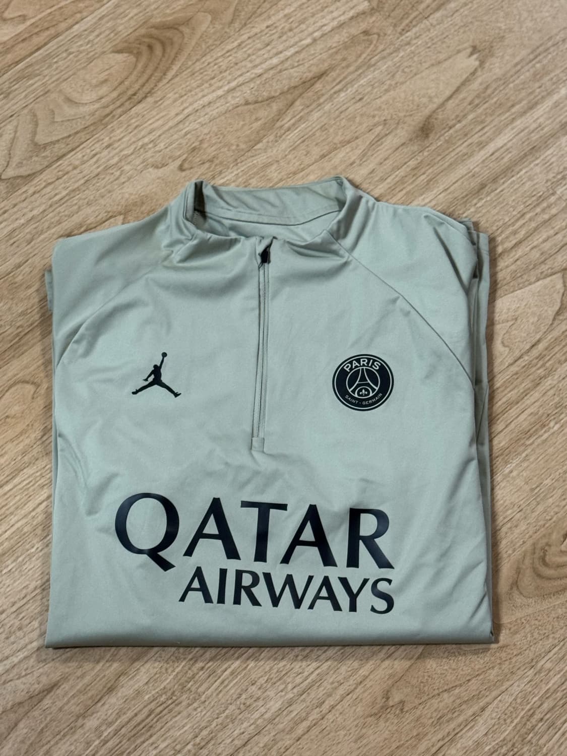 Psg 조던 드릴탑 파리 상품이미지1