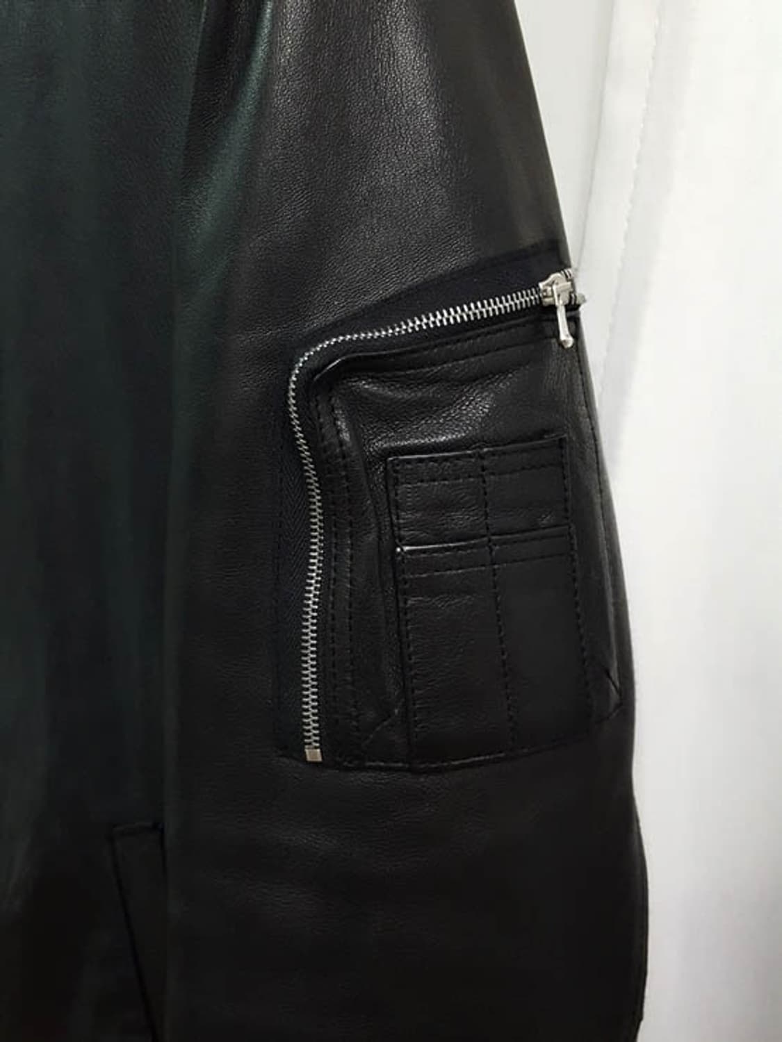 질스튜어트 남성 가죽자켓 블랙 105-110 상품이미지4