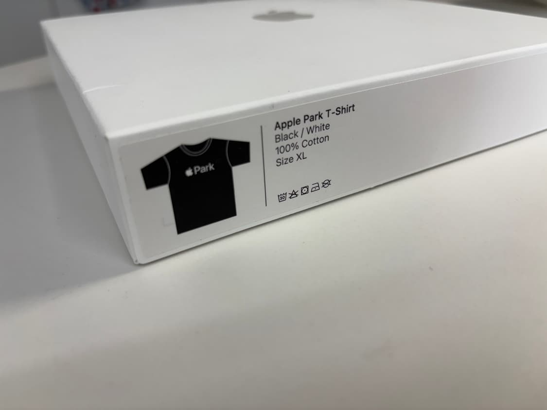 애플 APPLE WWDC 25 한정판 티셔츠 (애플파크 로고) 상품이미지1