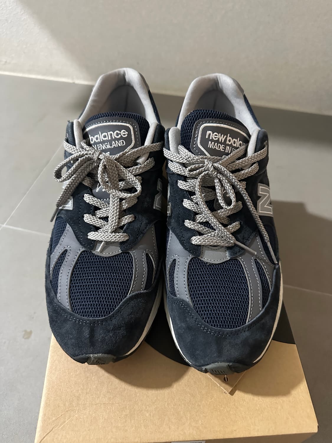 뉴발란스 991v2 다크네이비 275 상품이미지2