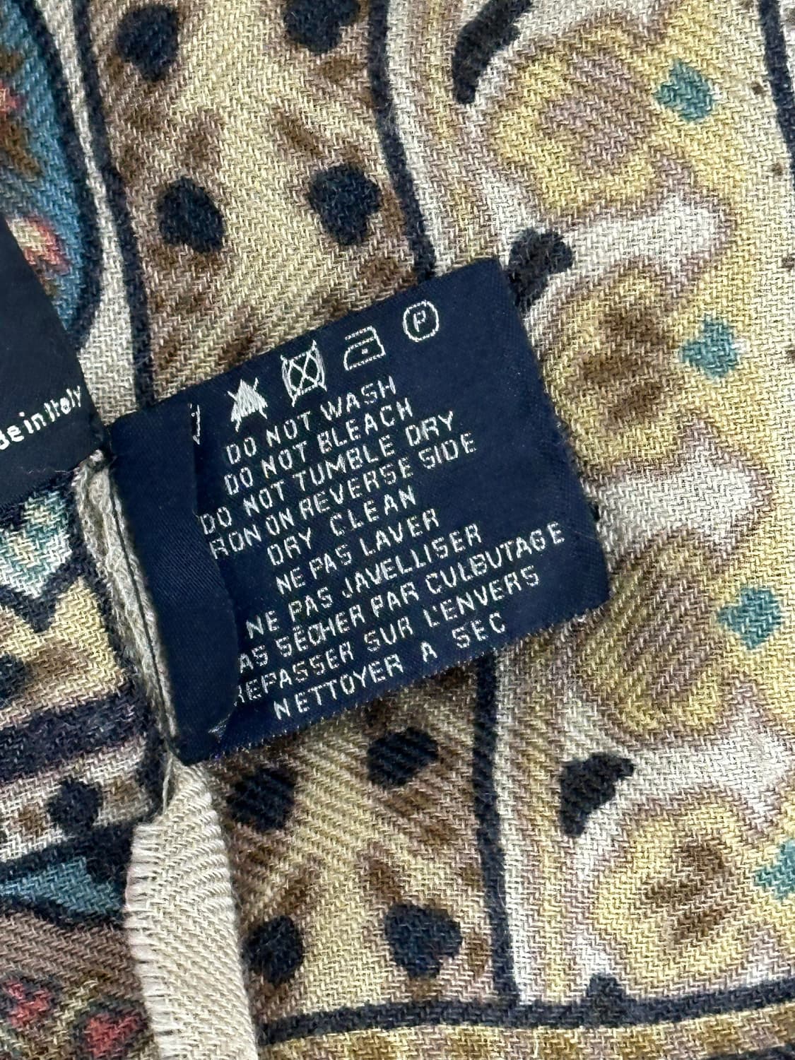 에트로 캐시미어 실크 머플러 상품이미지9