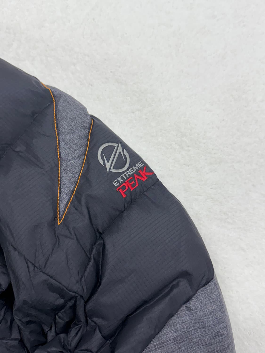 블랙야크 다운재킷 패딩 105 상품이미지3