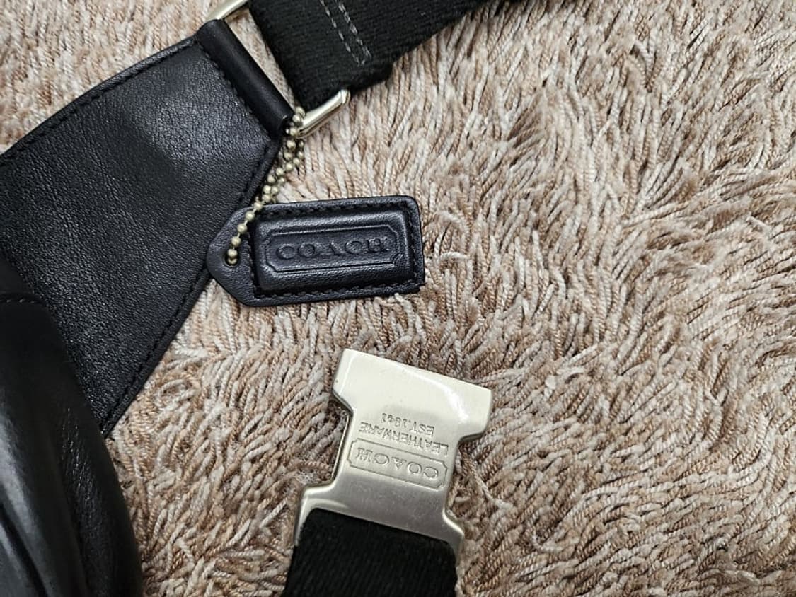 코치 허리가방 상품이미지4