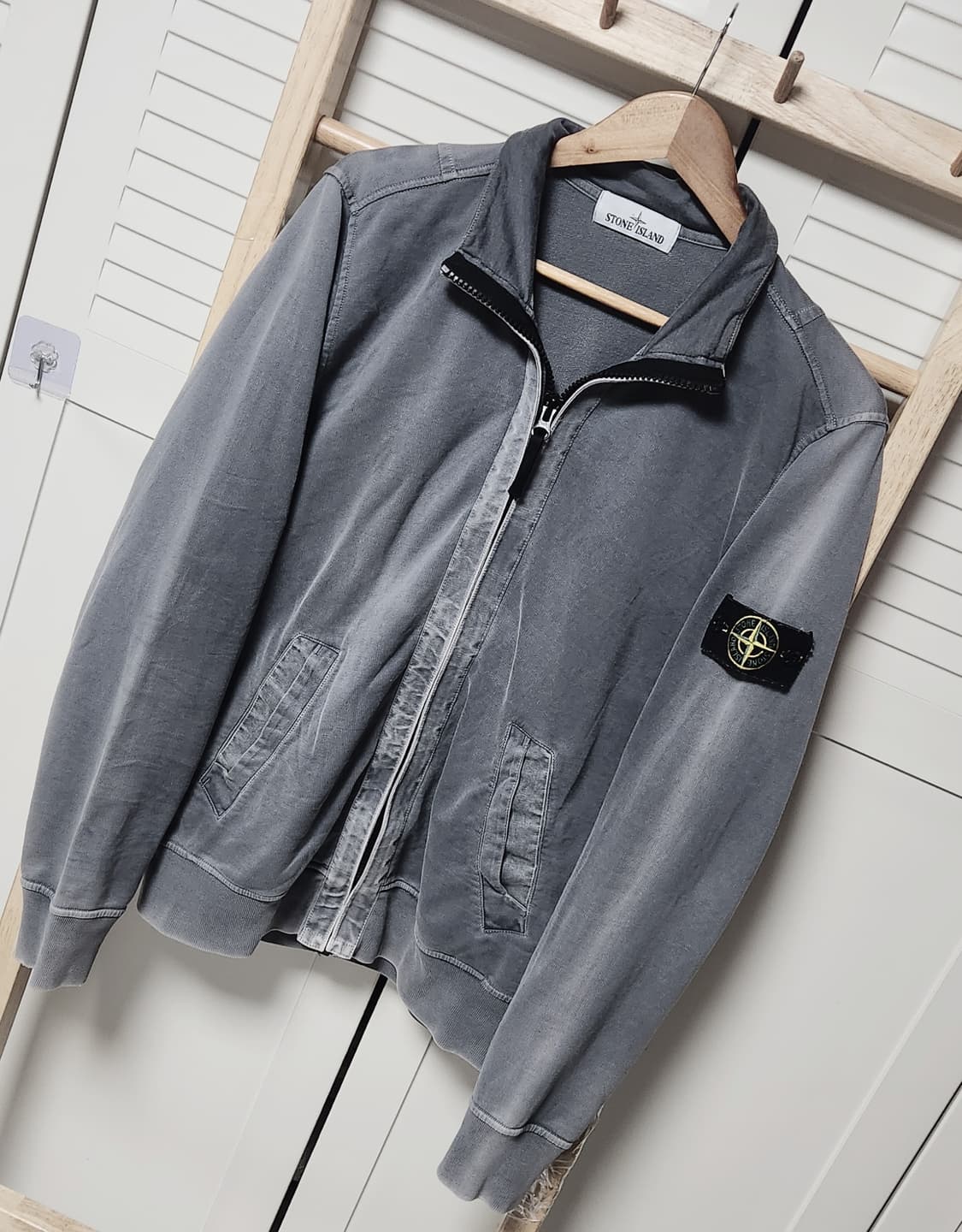 스톤아일랜드 퍼그먼트 그레이 집업 자켓 상품이미지5