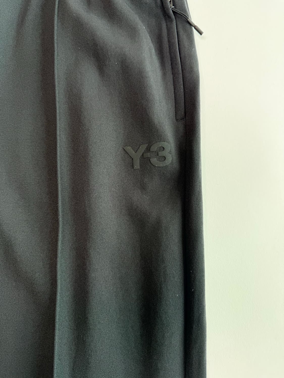 Y-3 트랙팬츠 상품이미지3