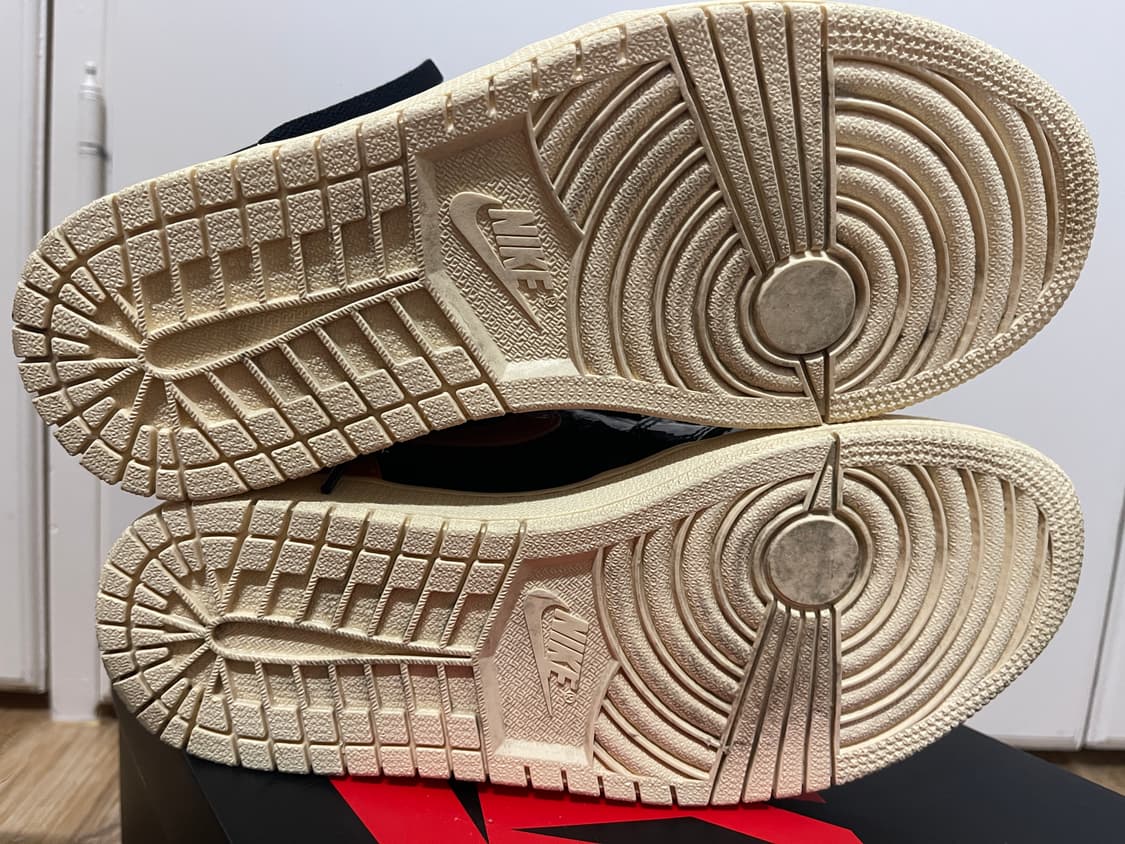 조던1 레트로 하이 쉐터드 백보드 3.0 Mens 상품이미지5