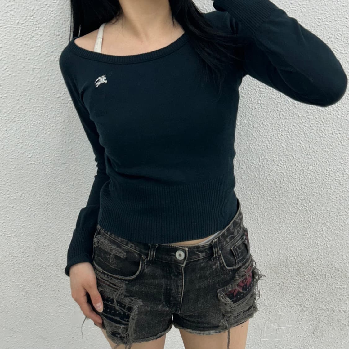 버버리 y2k 딱붙핏 긴팔 니트 상품이미지1