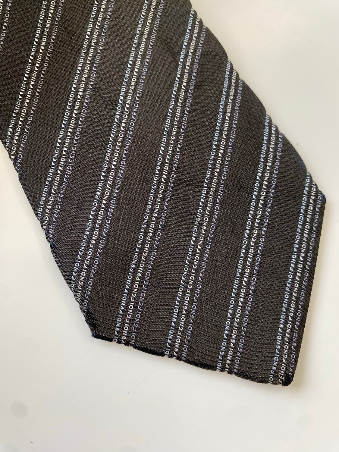 FENDI 펜디 영문모노그램 정품 명품넥타이 상품이미지8